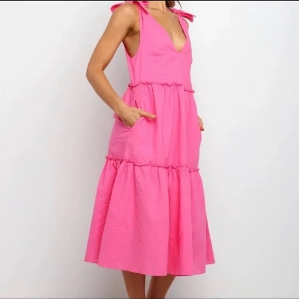 Petal & Pup Erenda Tiered Dress